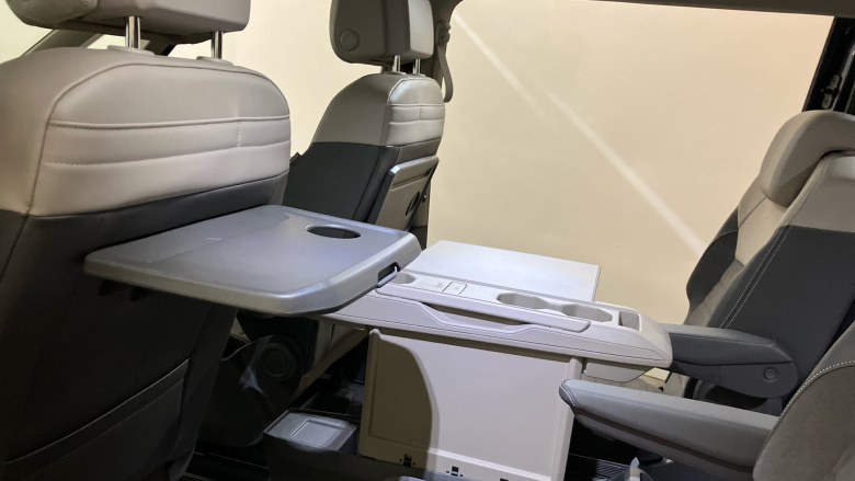 Volkswagen Multivan 2.0 TDI Style 5dr LWB DSG Diesel Estate